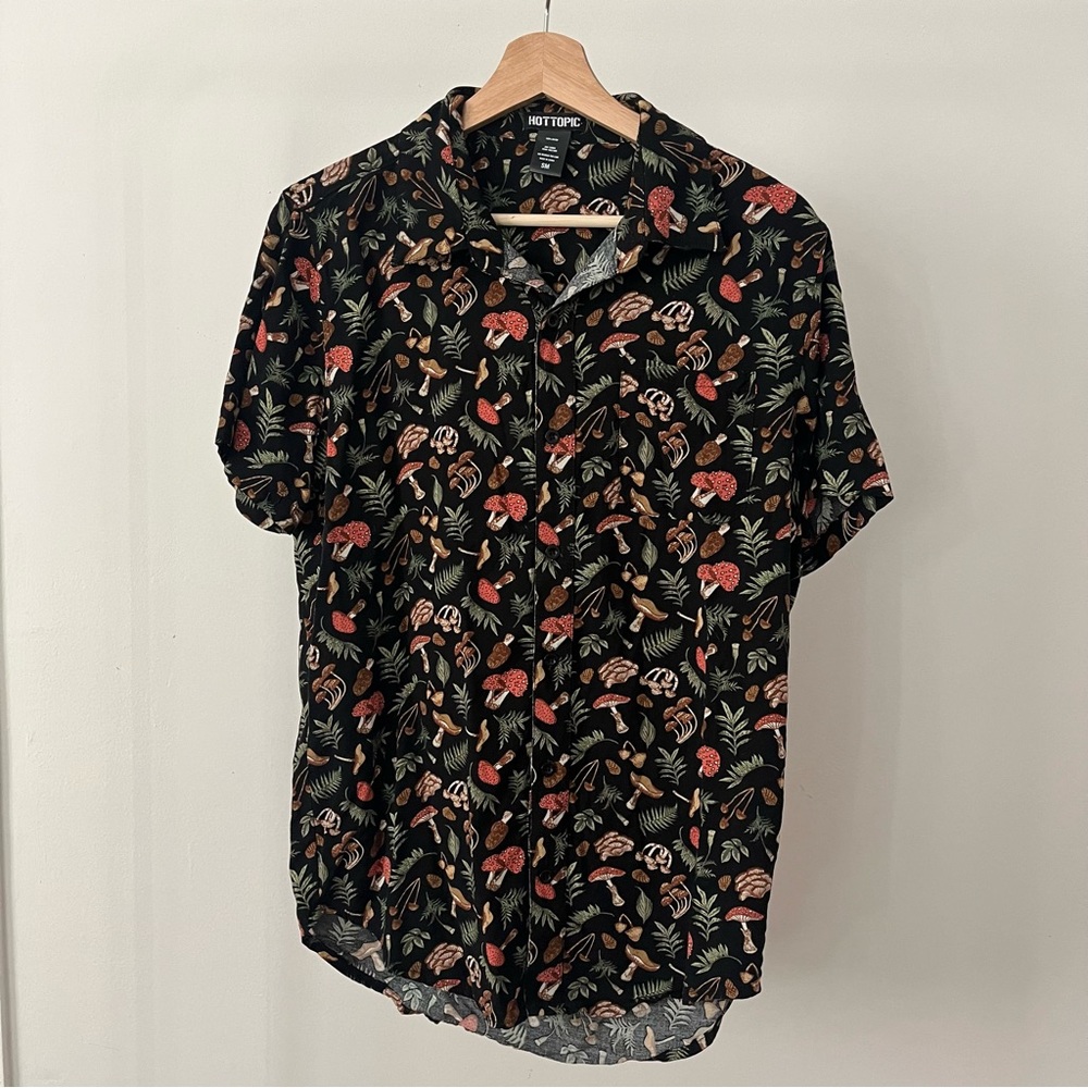 Mens Mushroom Short Sleeve Button Up